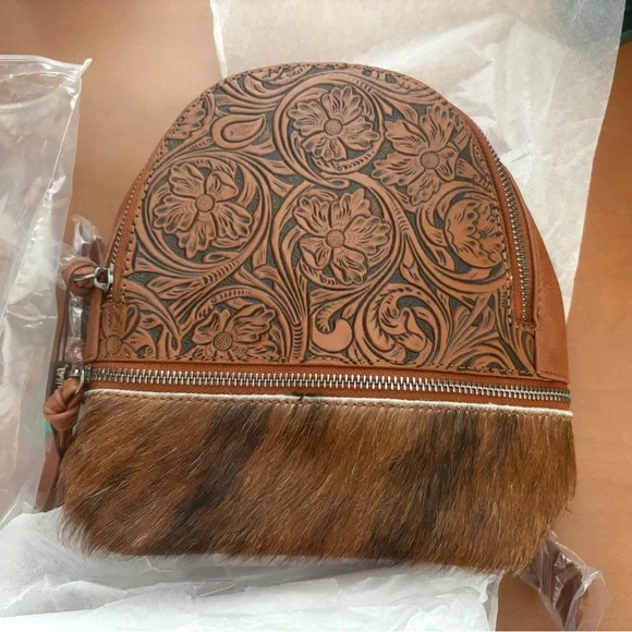 Montana West | Bags | Trinity Ranch By Montana West Cowhide  display picture 2